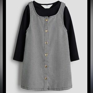 H&M Girls Black and White Dress (black undershirt not included)
